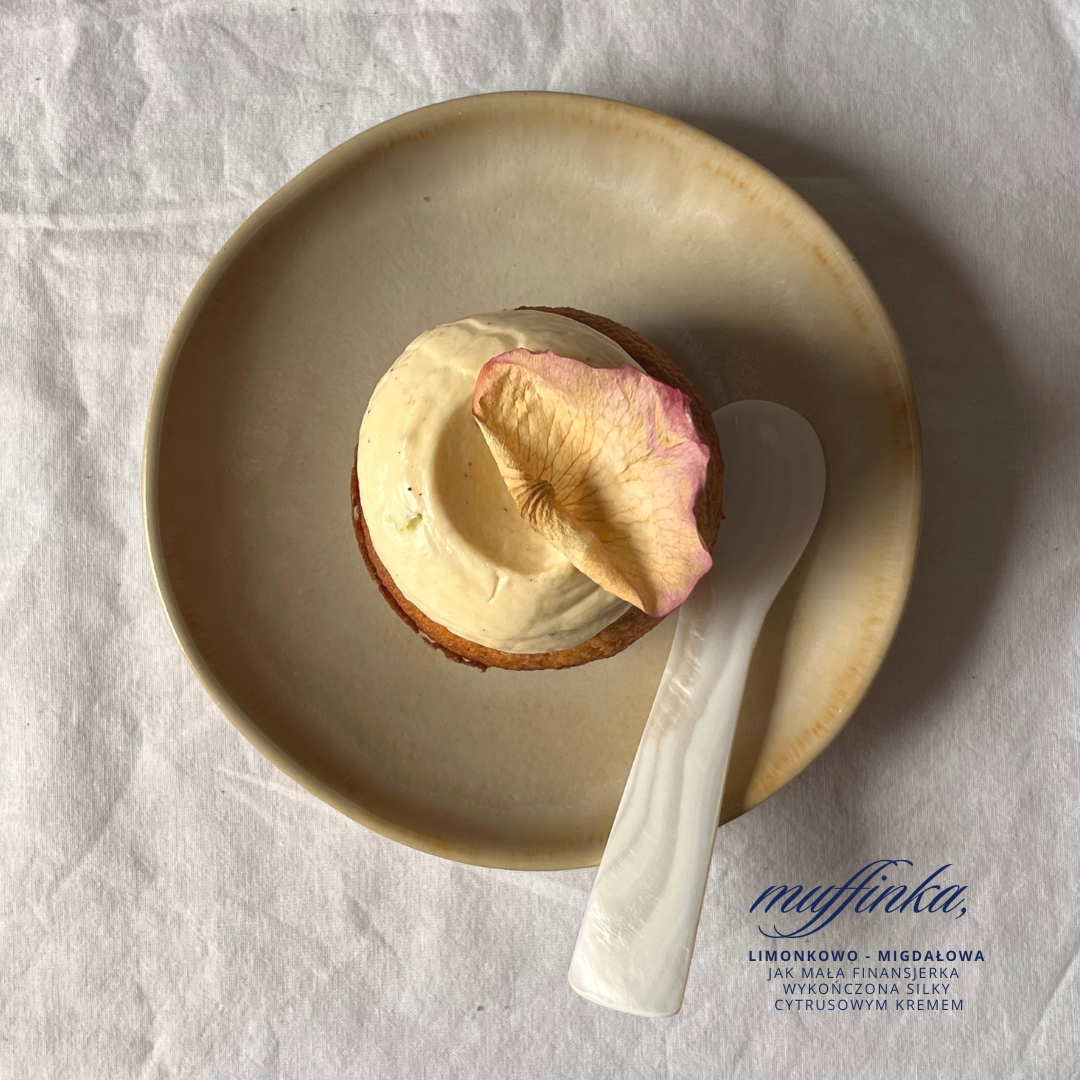 Lola bakery – wiosna w ogrodzie