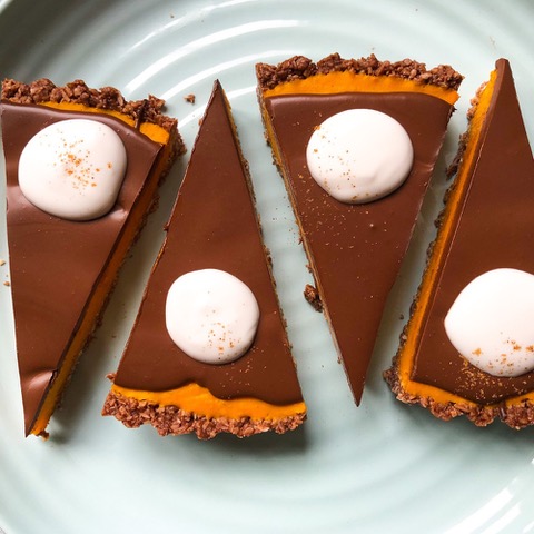 tarta dyniowa na orzechowym spodzie