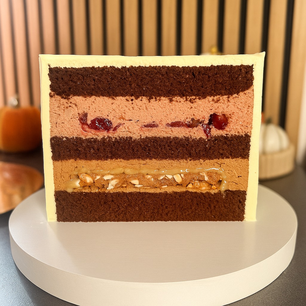 Tort Snickers-Wiśnia + Niezawodny Tynk